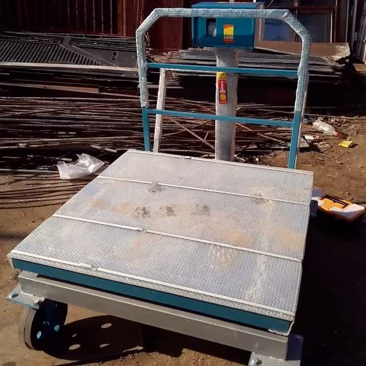 ترازو باسکول 1 تنی چرخدار 100×100