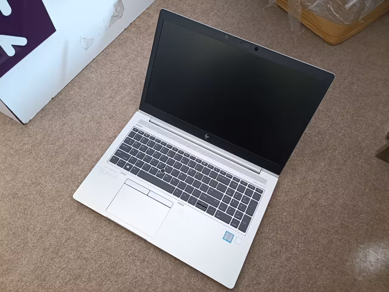 لپ_تاپ Hp 850 g5 Core i5 8th نسل هشت 256 SSD / 8 gb grade A  15.6 inch سبک و ظریف یک هفته مهلت تست