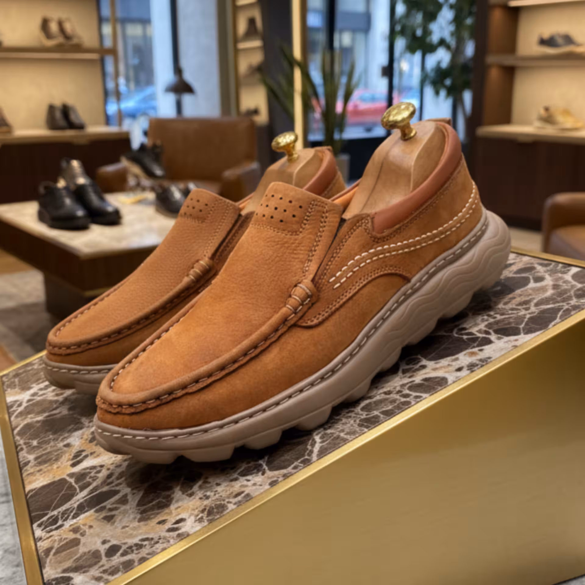 کفش چرم مردانه طبی کد TB076TN رنگ عسلی