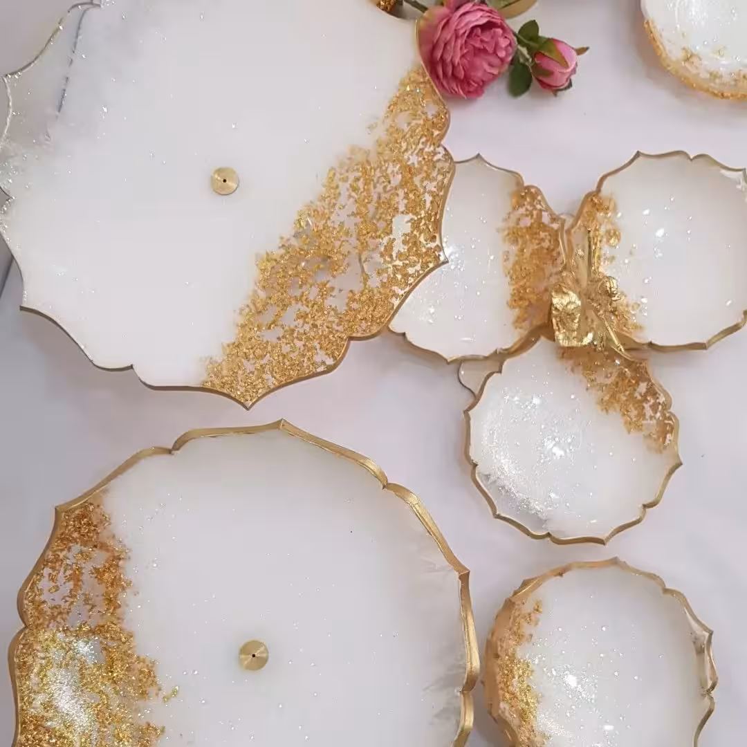 ظروف پذیرایی سفید طلایی3 تکه رزینی