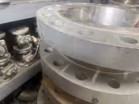 فلنج گلودار استنلس استیل  ریس فیس 10"کلاس B16  300  رده 20 از جنس  SA/A182/ F316/F316L