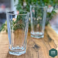 لیوان بلند گوتیک