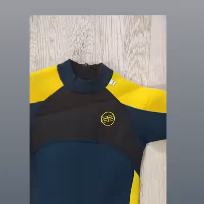 لباس غواصی پسرانه بانانا بیت مدل Ba2027