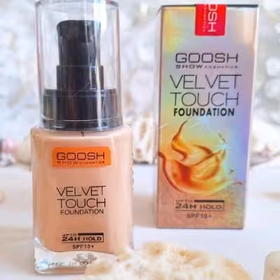 کرم پودر اورجینال مدل ولوت تاچ برند(GOSH)