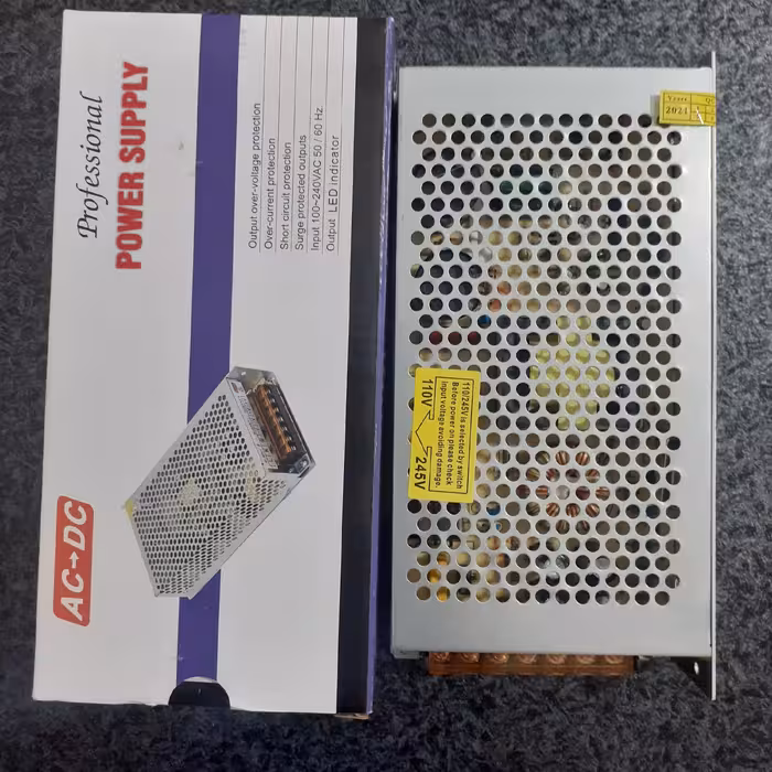 پاور برق 12 ولت 10 آمپر  مناسب دوربین و لوازم برقی برند o cap 