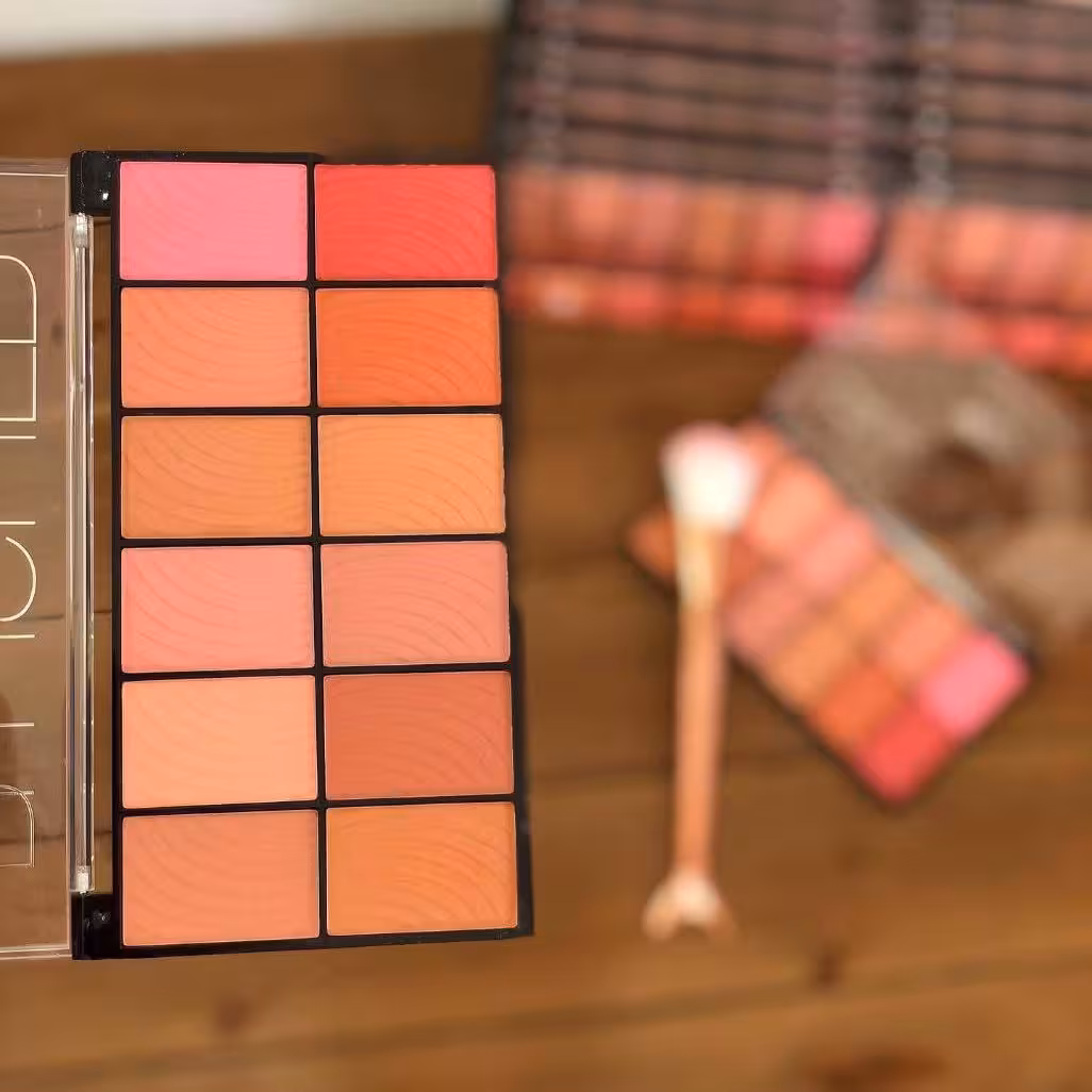 پالت رژگونه 12 رنگ آرت اسکین 