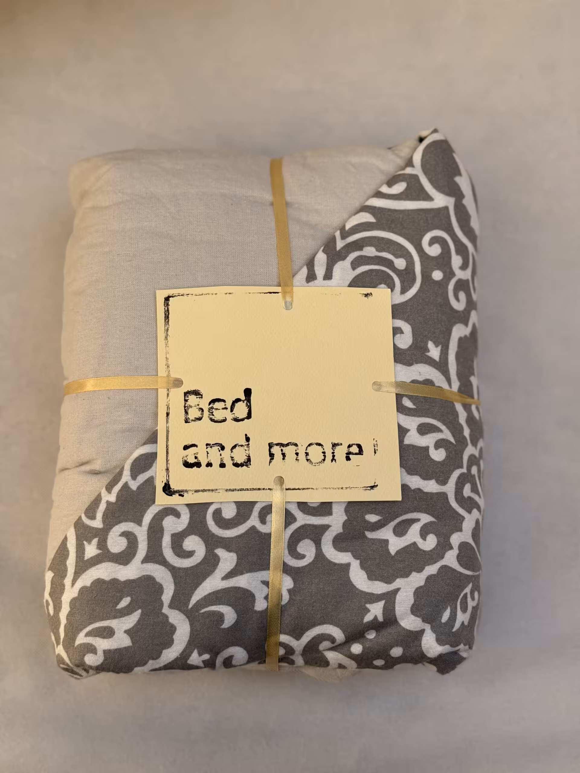 روتختی دو نفره چهار تکه کدL34 (کاور تشک،روانداز،دو عدد روبالشتی)