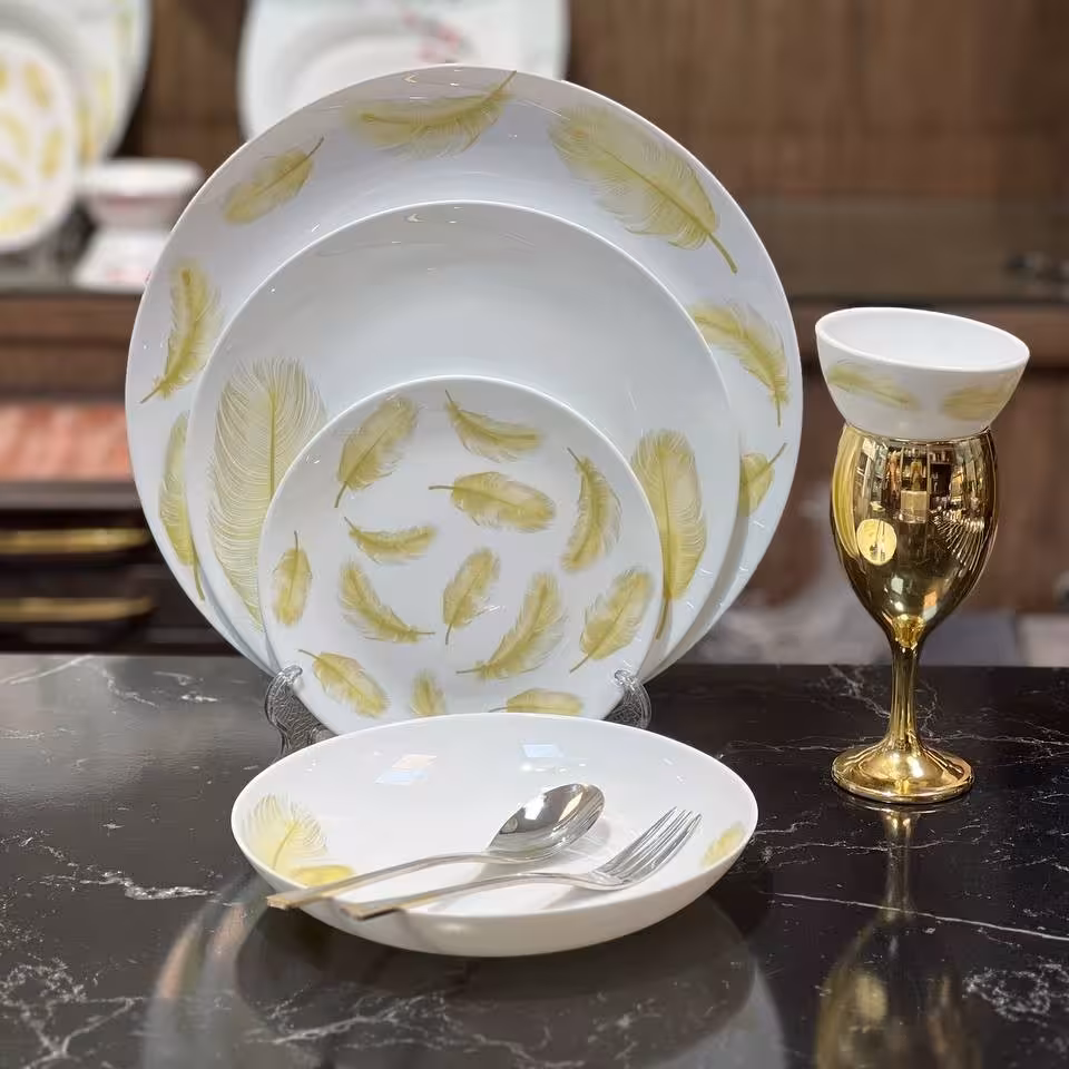 ارکوپال پر طلایی درخت طلایی دینو شاخ نبات ژالین لب طلا پلنگی