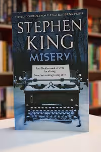 Misery اثر Stephen king
