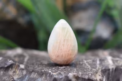 سنگ ماه سبز