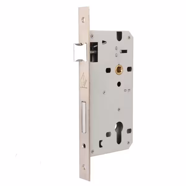 قفل سوییچی در چوبی