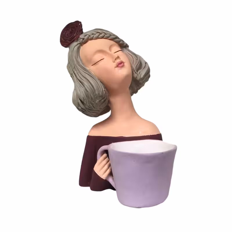 مجسمه دختر فنجان به دست