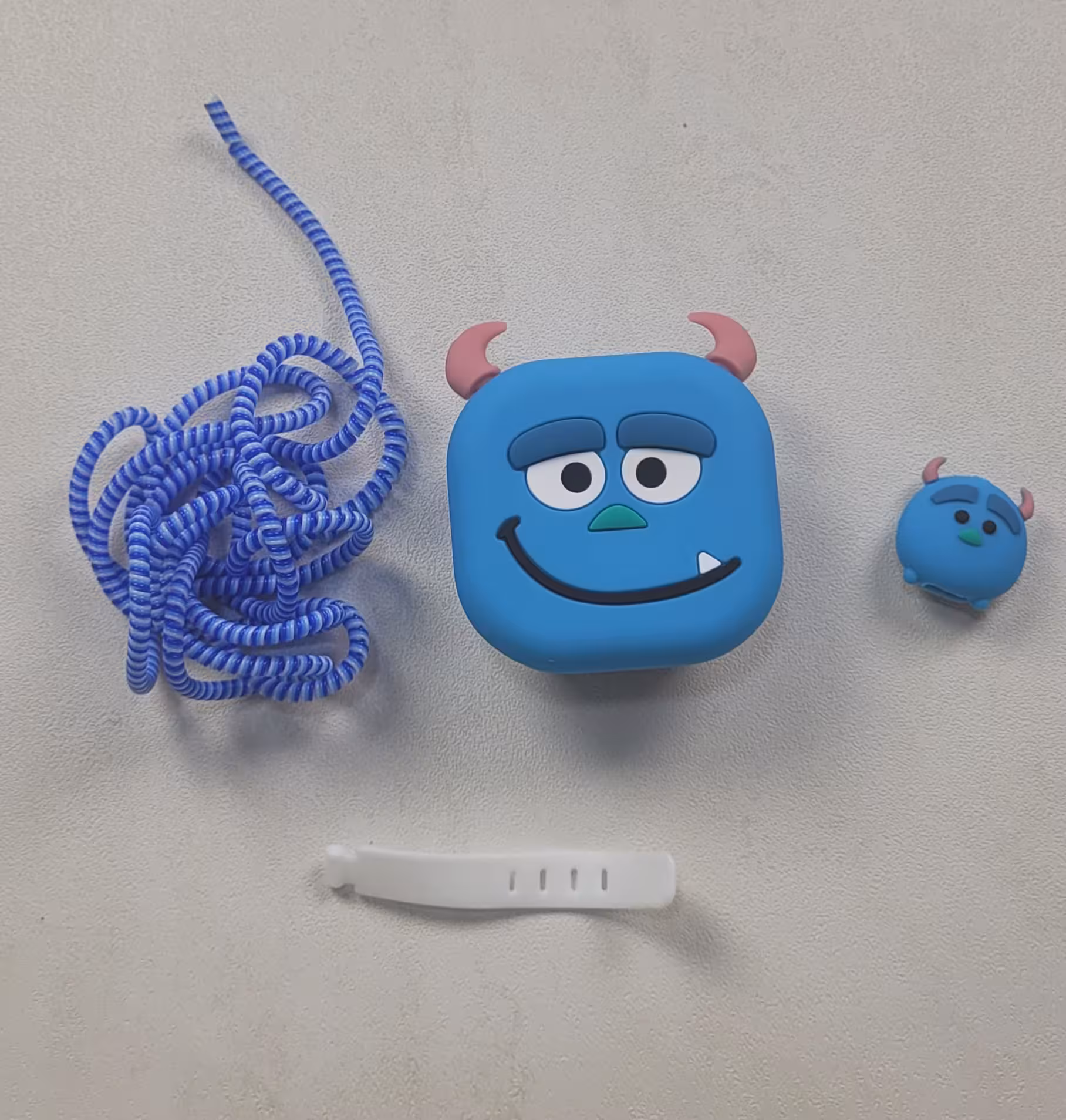 محافظ عروسکی شارژر 4 تیکه 20w اپل طرح 2