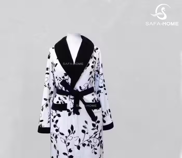 حوله تن پوش زنانه پودایران طرح نوژان مشکی