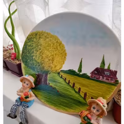 بشقاب دیوارکوب سفالی طرح دشت زیبای من کد 14 مجموعه 3 عددی