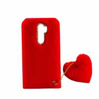 قاب پشمالو طرح قلب برای گوشی شیائومی Redmi 9، همراه با آویز تزئینی، محافظی زیبا و نرم برای گوشی شما.