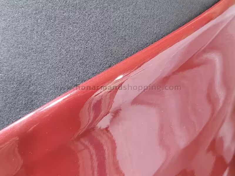 چرم مصنوعی ورنی طرح ساده رنگ زرشکی ابعاد 100x140 سانت