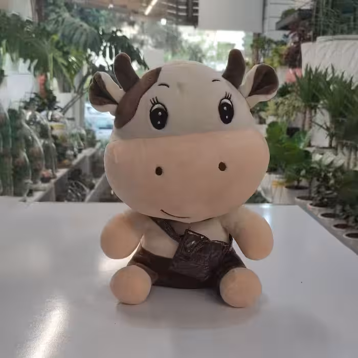 عروسک گاو ناقلا در زنجان