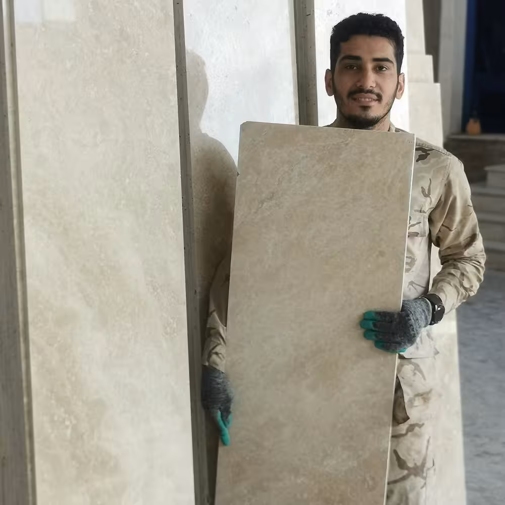 سنگ تراورتن آبگرم محلات مدل سوپر پلاس . بهترین سنگ ساختمانی تراورتن travertine کارخانه تراورتن کد TS 0007