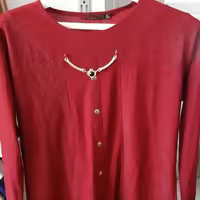 لباس قرمز برای شب یلدا