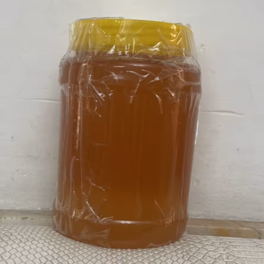 عسل چهل گیاه در حال رس