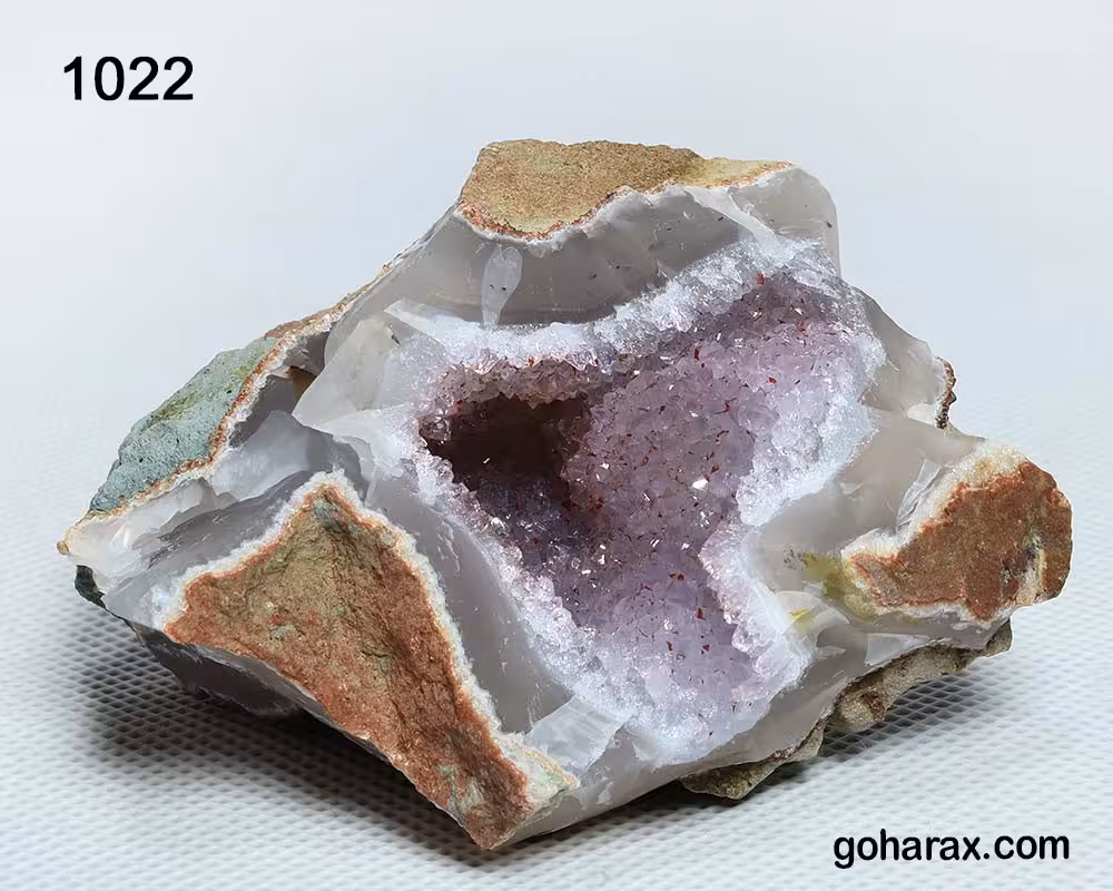 سنگ زینتی آمیتیست