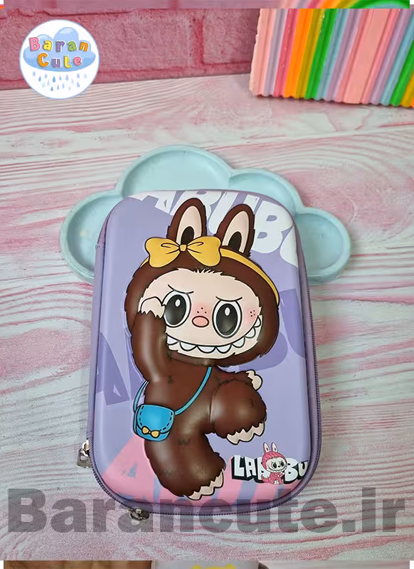 جامدادی وارداتی کتابی برجسته طرح لبوبو یاسی