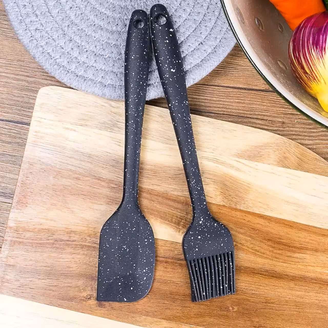 ست لیسک و فرچه سیلیکونی یونیک
