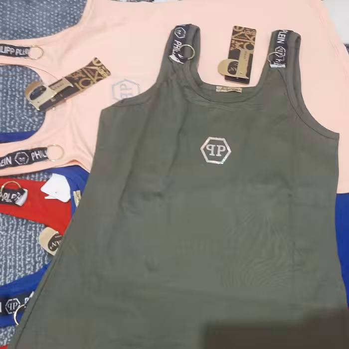 تاپ حلقه دار