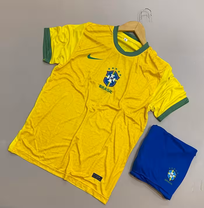 کیت بچگانه و بزرگسال برزیل نیمار