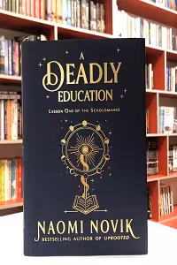 A Deadly Education اثر Naomi Novik