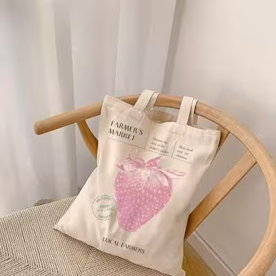 تت بگ طرح توت فرنگی