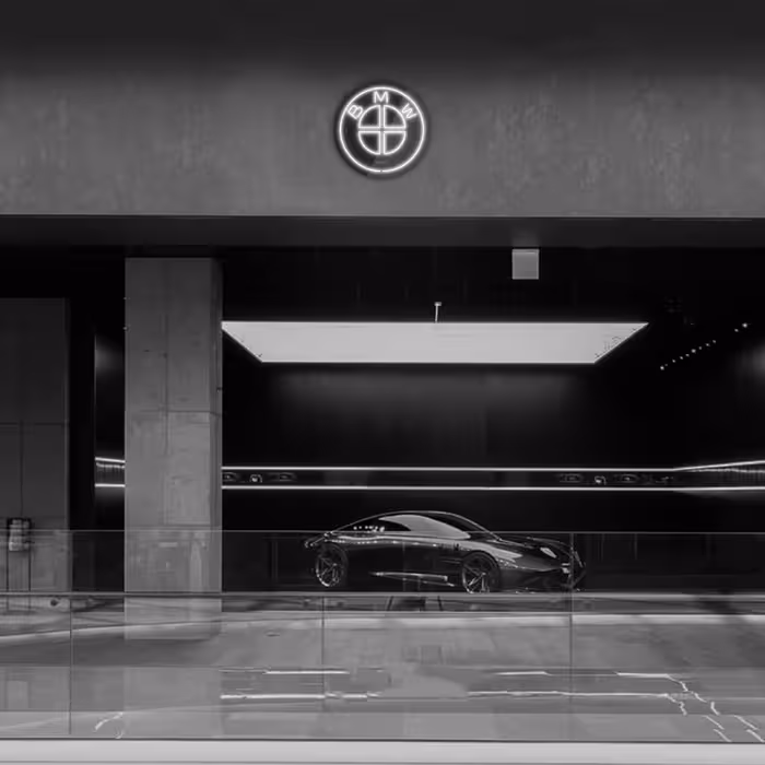 چراغ دیواری نئون دیزاین طرح BL_WHT