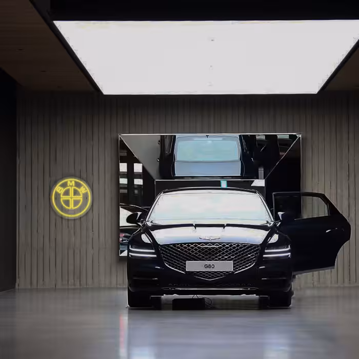 چراغ دیواری نئون دیزاین طرح Bmw_YL