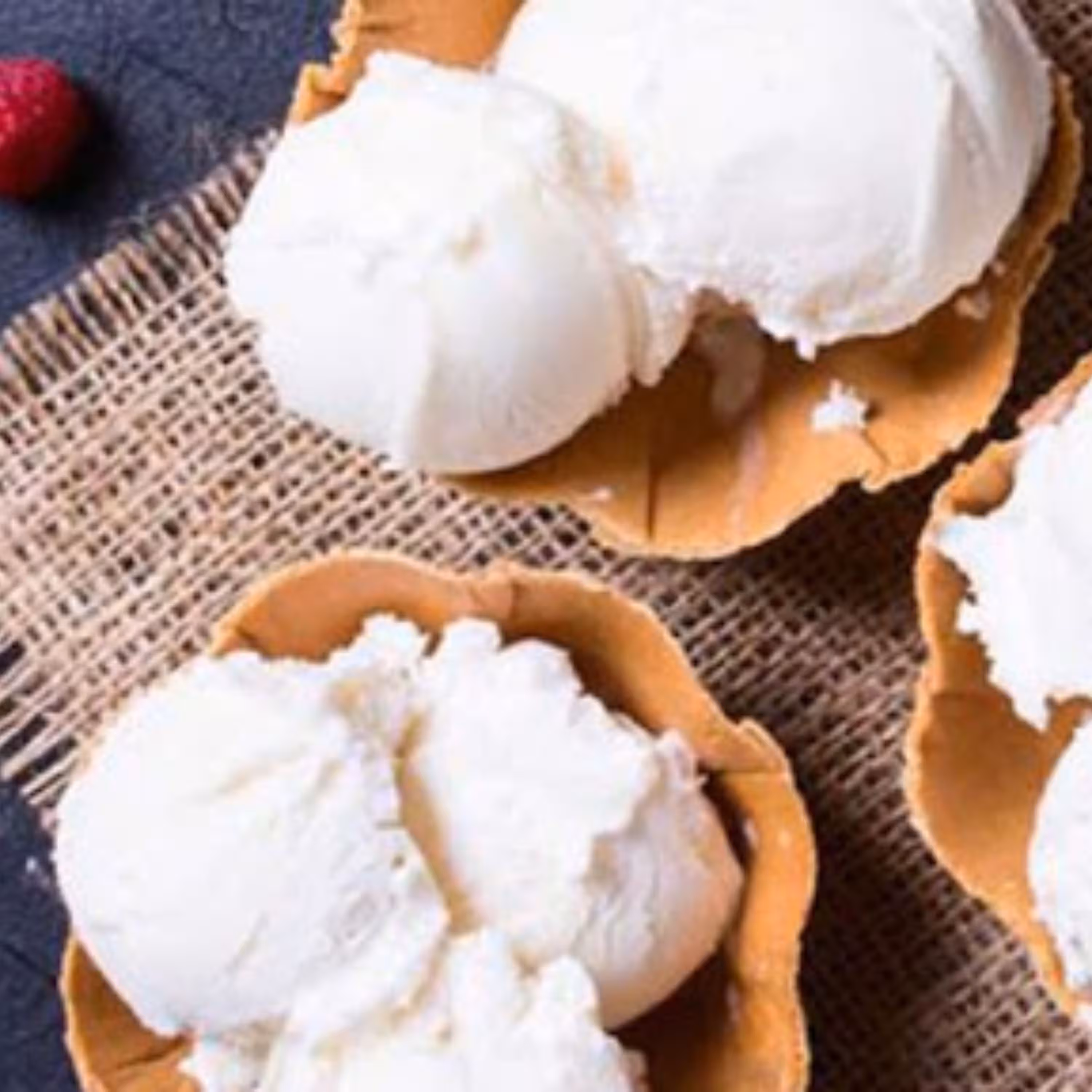 بستنی وانیلی گاومیش لیتری