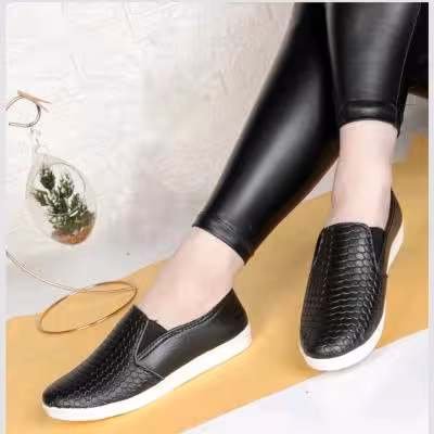 کفش اسپورت ونس پوست ماری 507