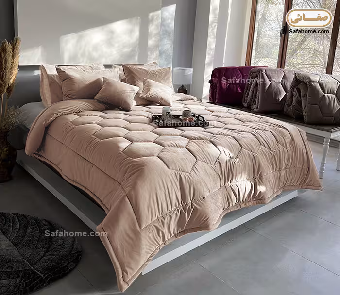 روتختی دو نفره مخمل 8 تکه طرح کندو کرم