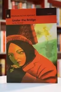 Penguin Active Reading 1 Under the Bridge