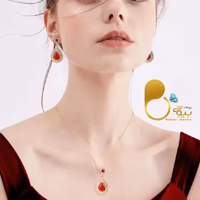 نیمست سوفیا یاقوتی