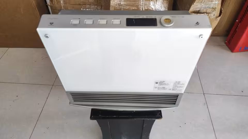 بخاری ژاپنی 4700 وات  شیشه ای OSAKA TOHO TOKYO RINNAI JAPAN BRAND دست دوم