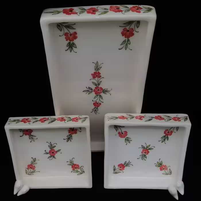 شیرینی خوری سرامیکی هیوا طرح میخک کد 10919032 مجموعه 3عددی