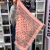 باندانا ترویس اسکات صورتی