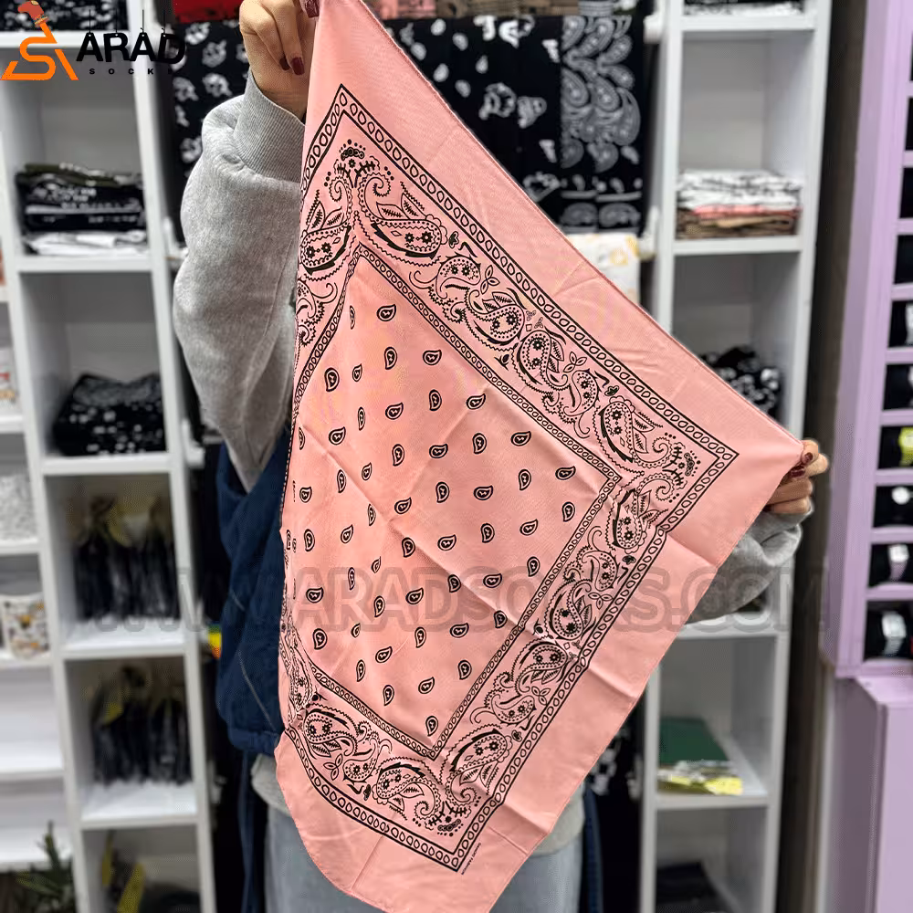 باندانا ترویس اسکات صورتی