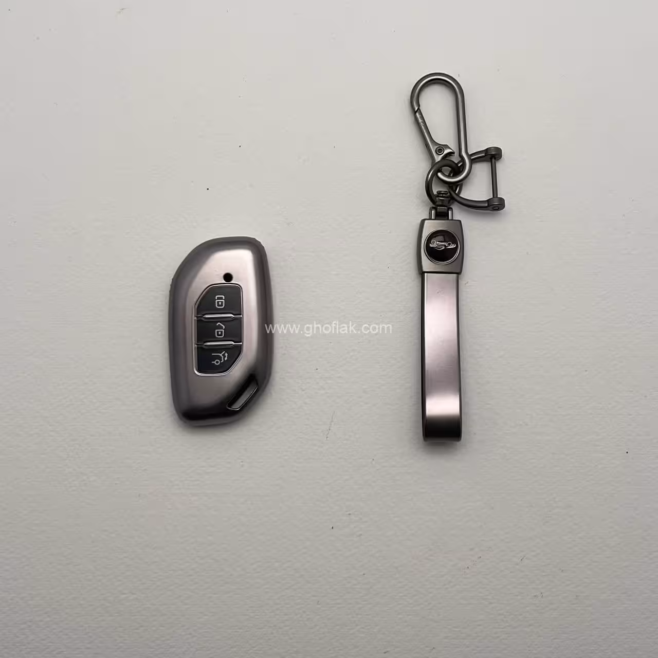 کاور ریموت لاماری طرح متالیک با بند ست