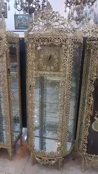ویترین ساعت آلومینیومی خم پیچک