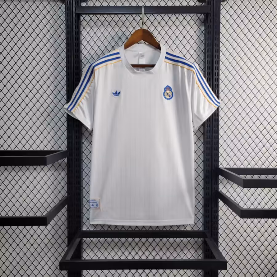 لباس کانسپت رئال مادرید سفید | هوادار