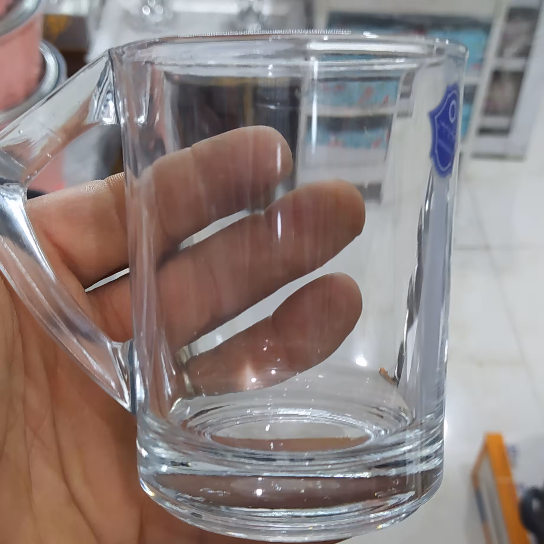 لیوان هاوارت اونیکیس
