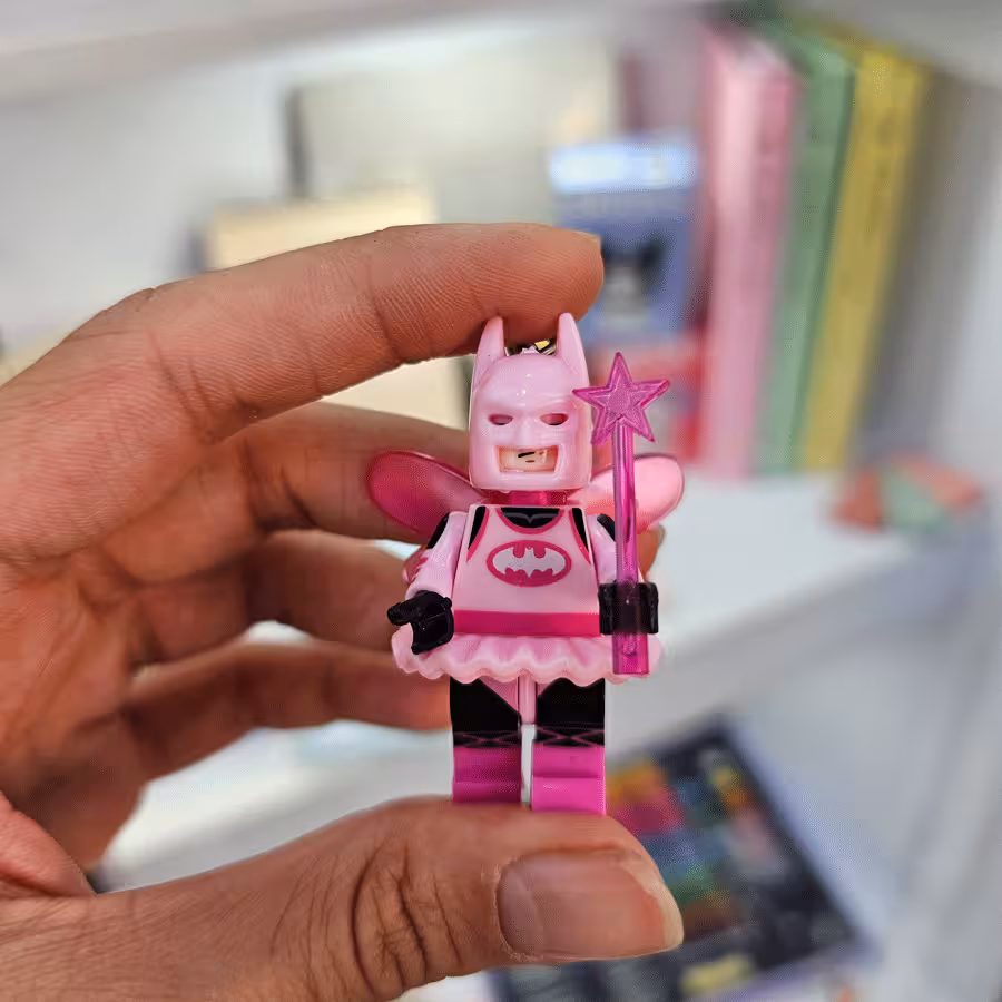 جاکلیدی لگویی طرح بتمن صورتی