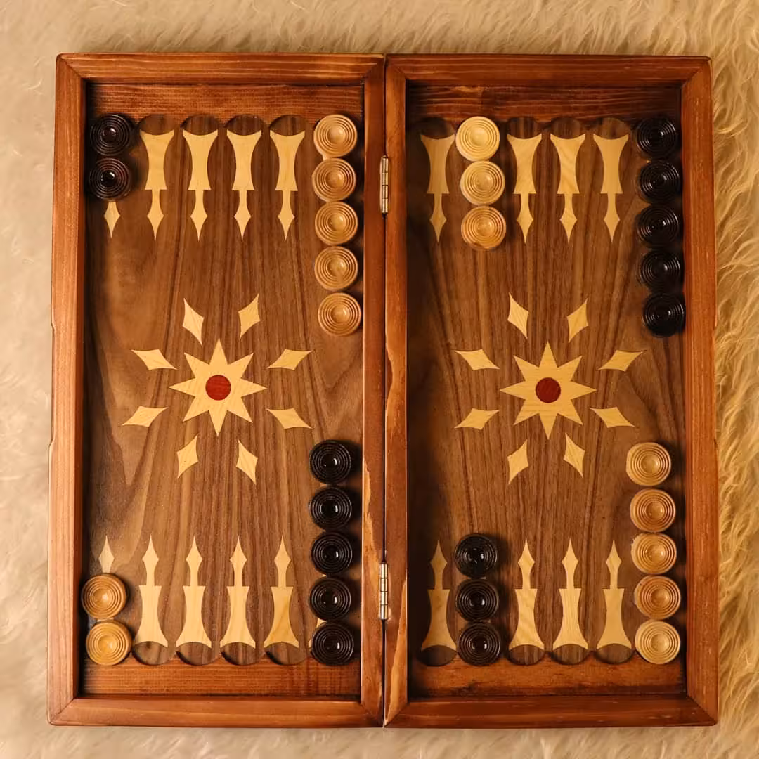 تخته نرد چوب گردو سنندج دور منبت کاری