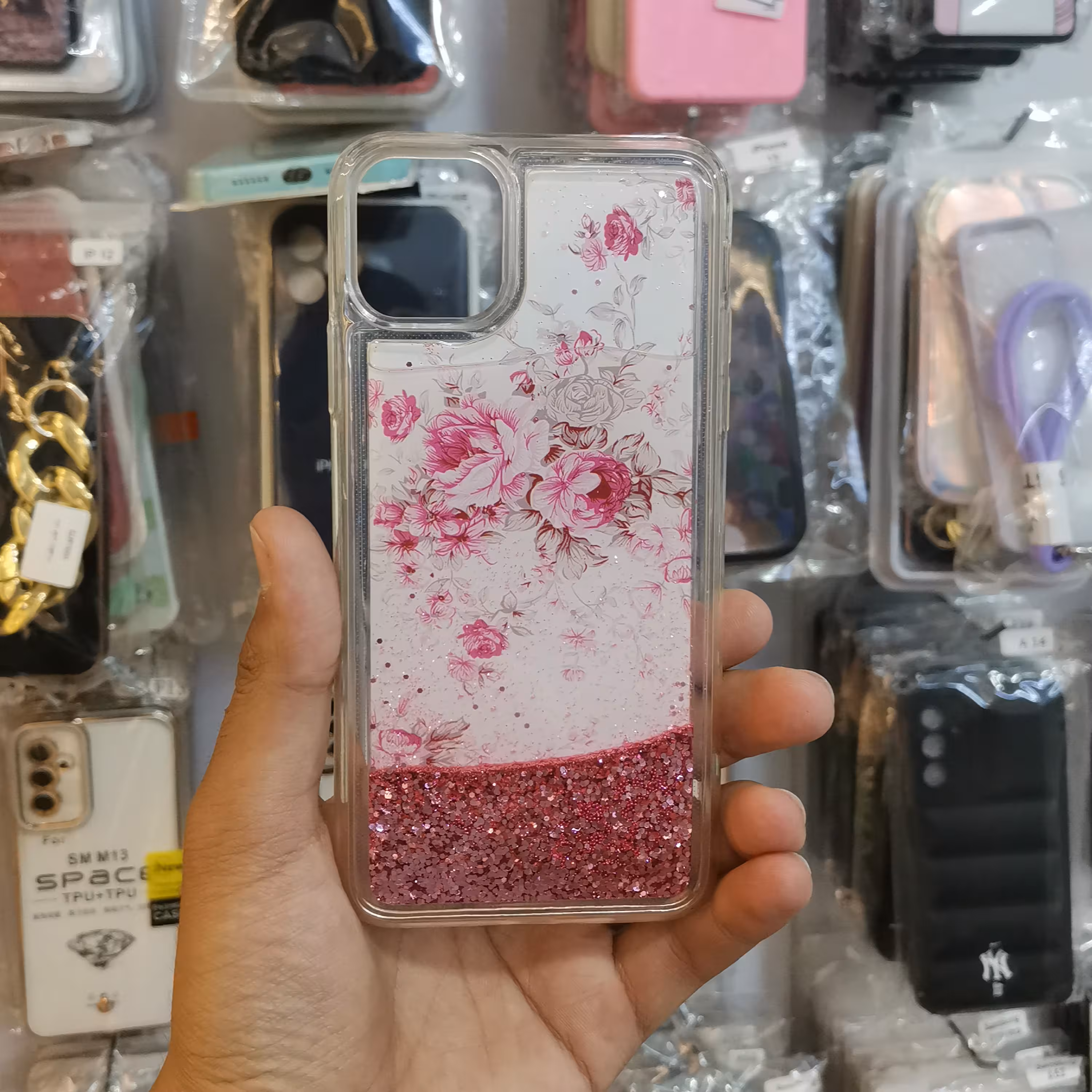 گارد اکلیلی آکواریومی مناسب برای اپل آیفون iphone 11 pro max و Iphone 11 Pro Max و آیفون 11 پرو مکس 